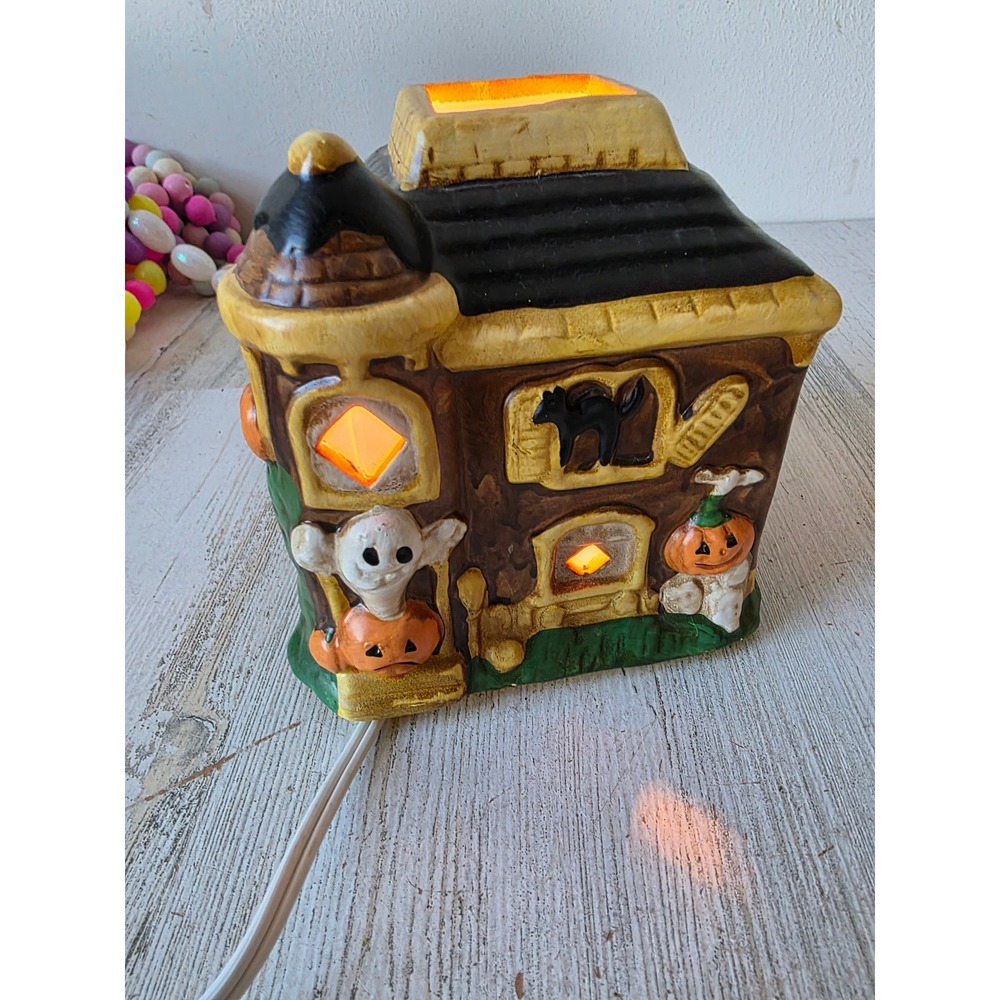 PR vintage ceramic haunted house light up Halloween ghost pumpkin unique table